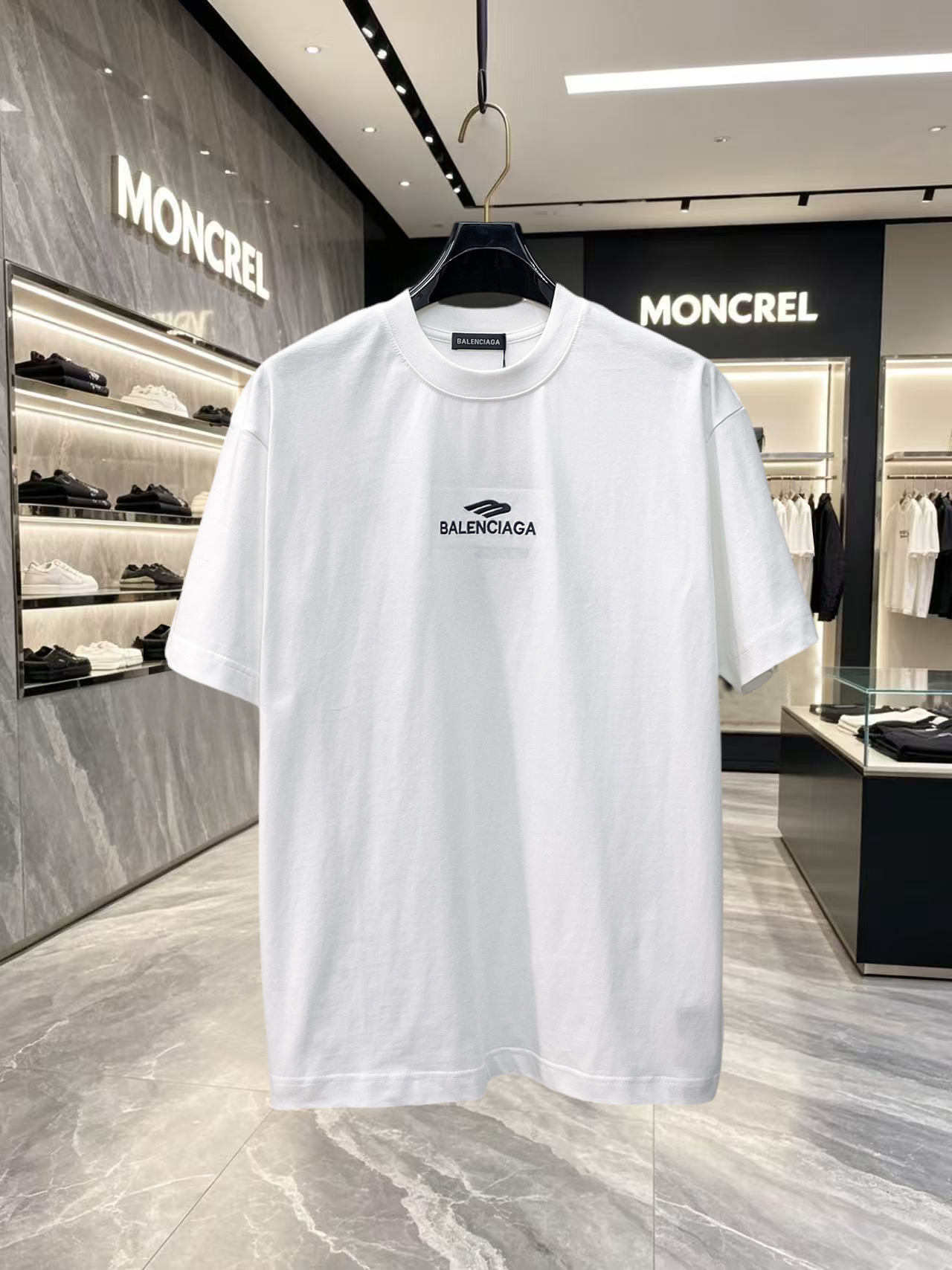 short sleeves